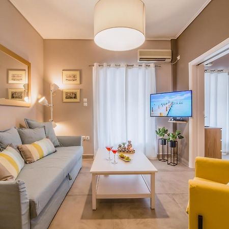 Glyfada'S Central Apartment Atene Esterno foto